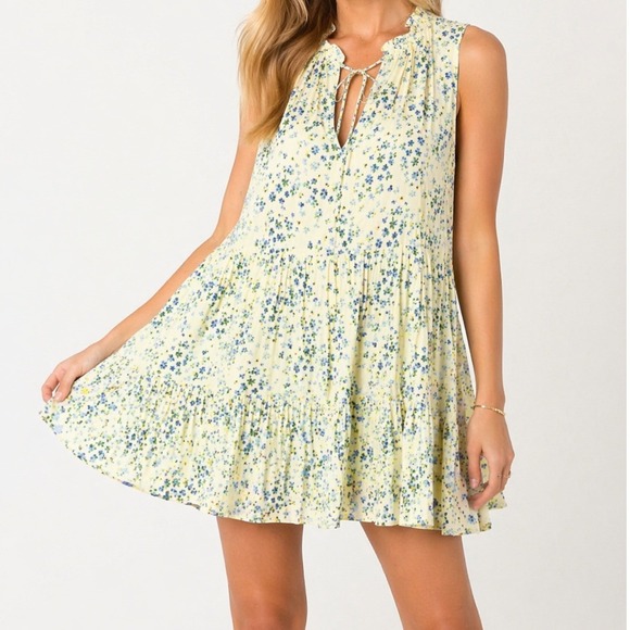Aqua Dresses & Skirts - AQUA Yellow Blue Floral Tiered‎ Mini Dress Ruffle Tie Neck Sleeveless Small Flaw